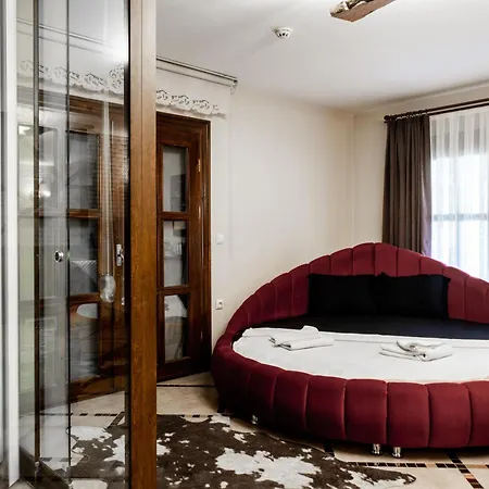 Espira By Antioch ホテル