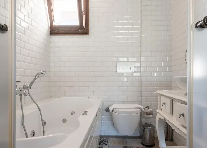 Espira By Antioch Otel